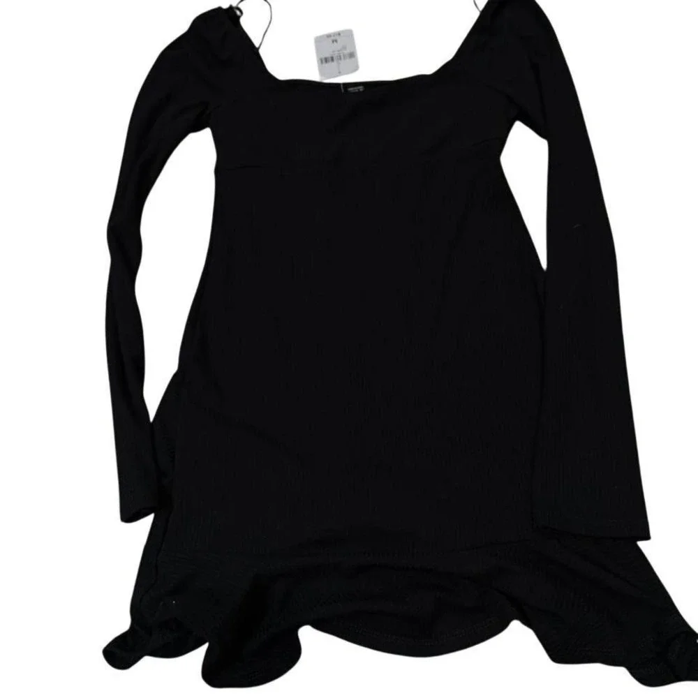 Forever 21 Black Ribbed Knit Ruffle Hem Long Sleeve Mini Dress NWT Size Medium